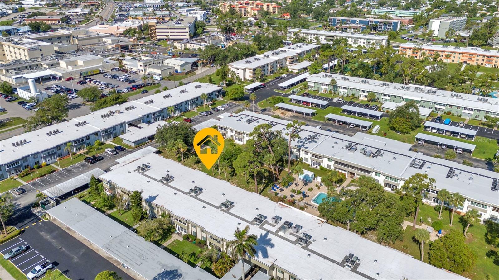 Property Photo: 2437 Harbor Boulevard 114 FL 33952