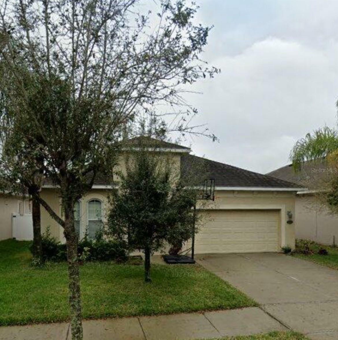 7931 Camden Woods Drive  Tampa FL 33619 photo
