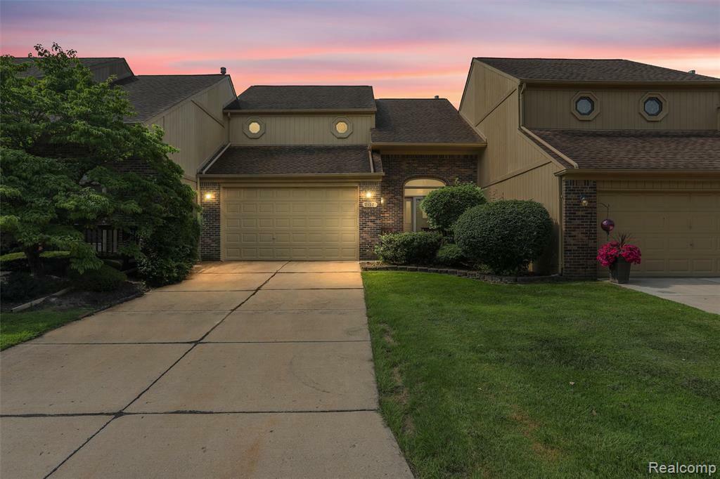 Property Photo: 2137 Crystal Drive MI 48309 3756