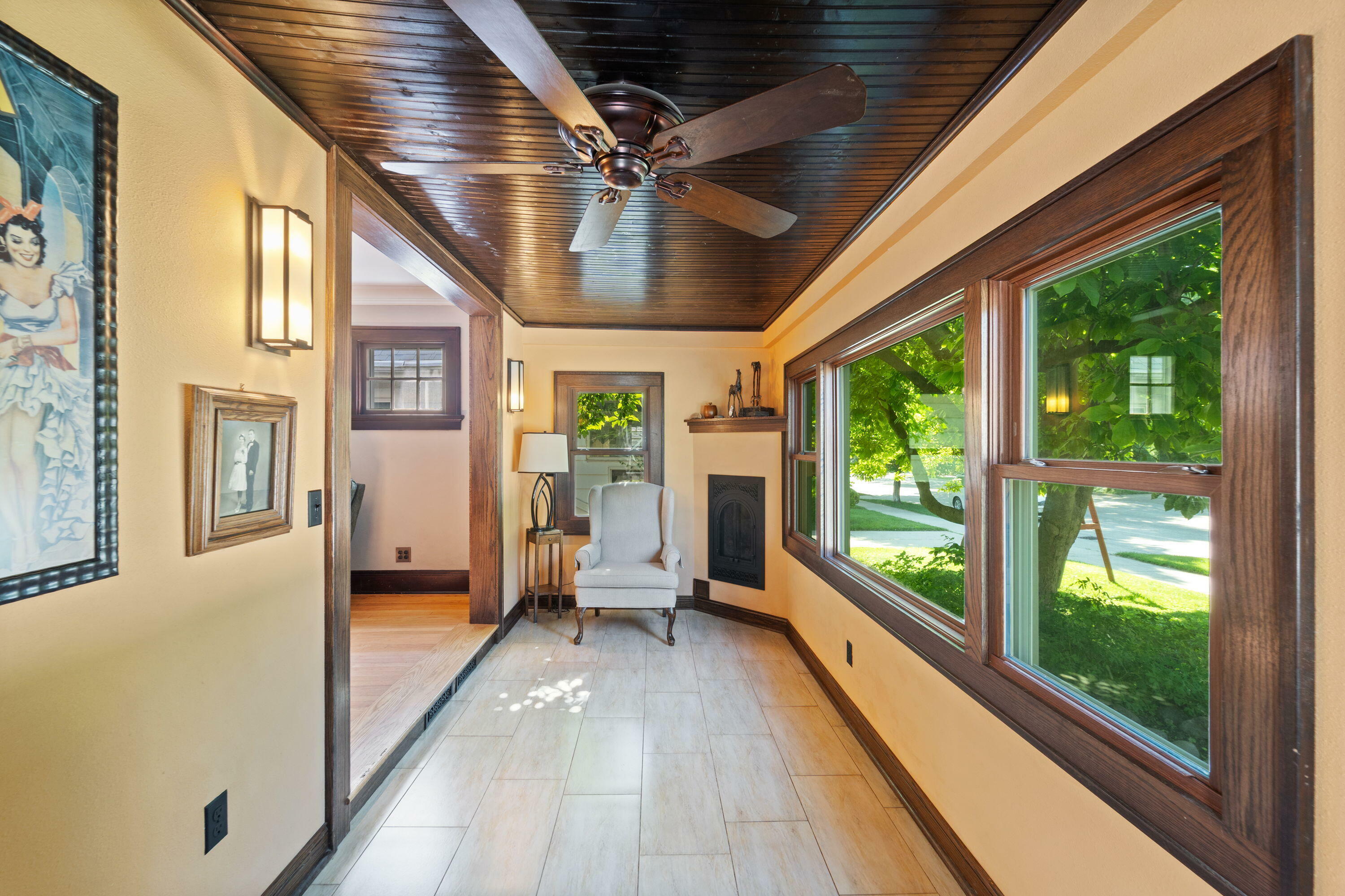 Property Photo:  5326 W Wells St  WI 53208 