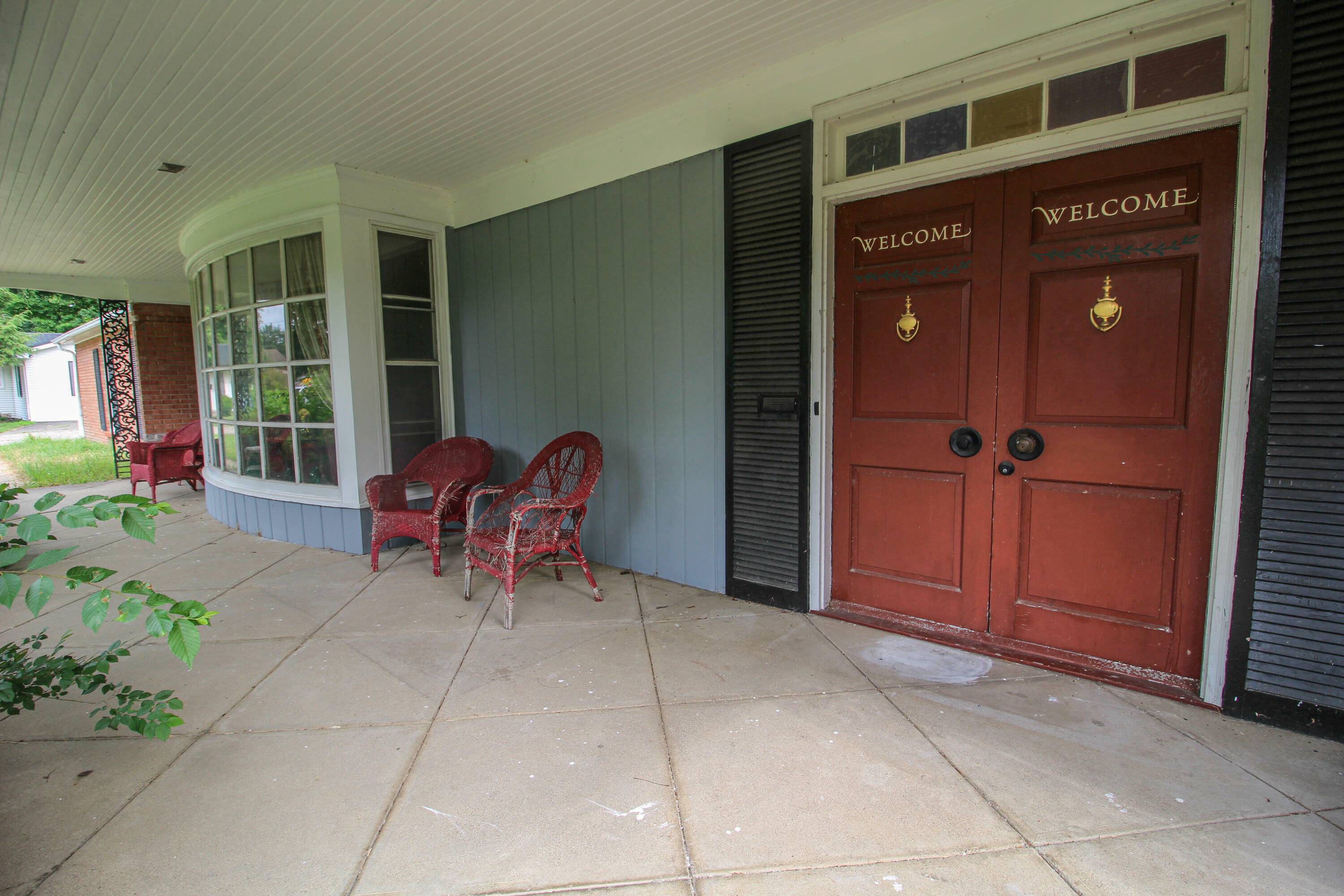 Property Photo: 500 E Hoffman Street MI 49093
