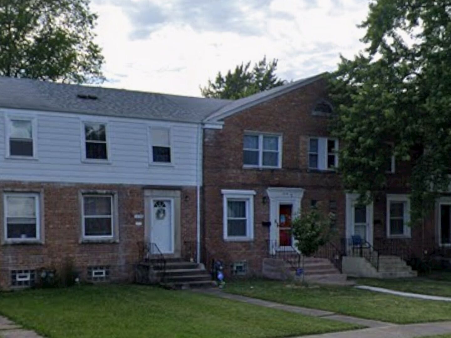 Property Photo: 1376 Wentworth Avenue S IL 60409