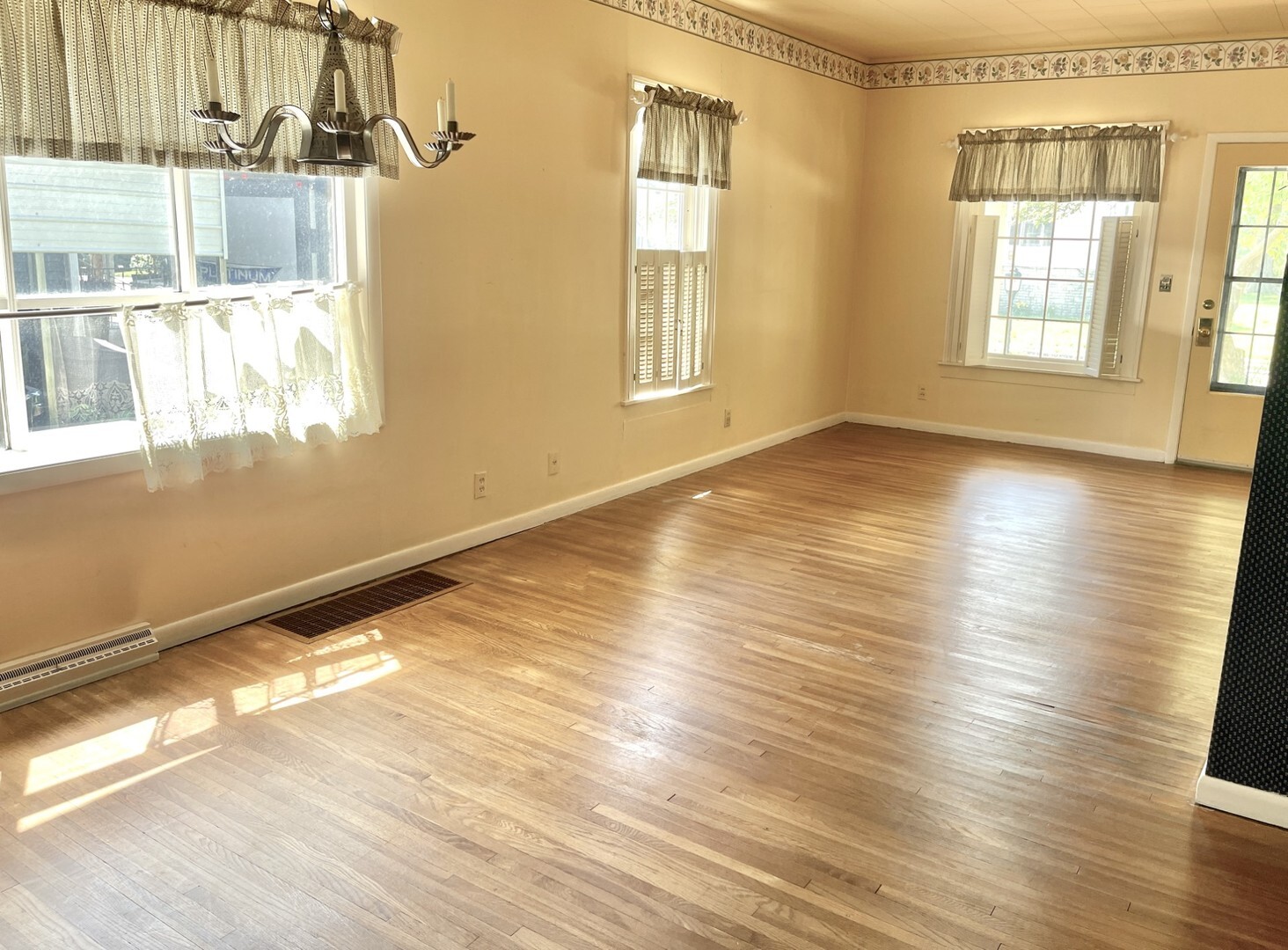 Property Photo:  345 9th Street  IL 61301 