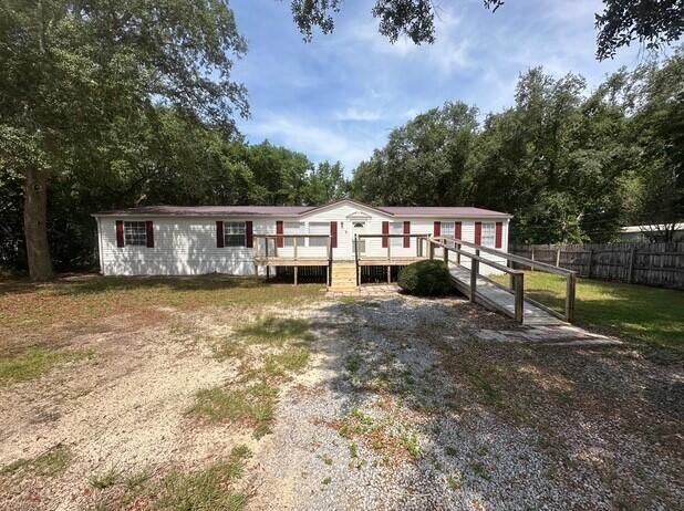 3039 Crittenden Drive  Navarre FL 32566 photo