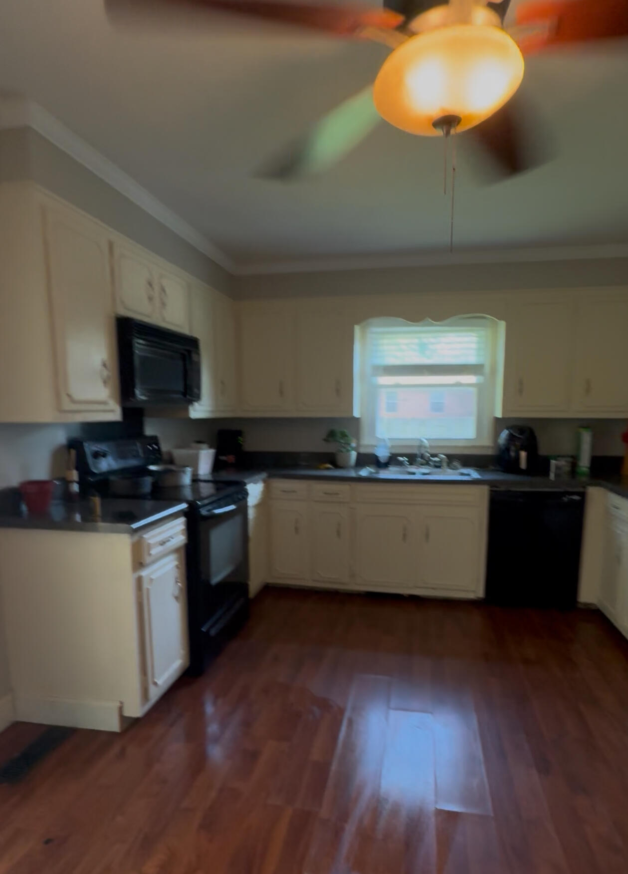 Property Photo:  206 Buena Vista Drive  MS 38843 