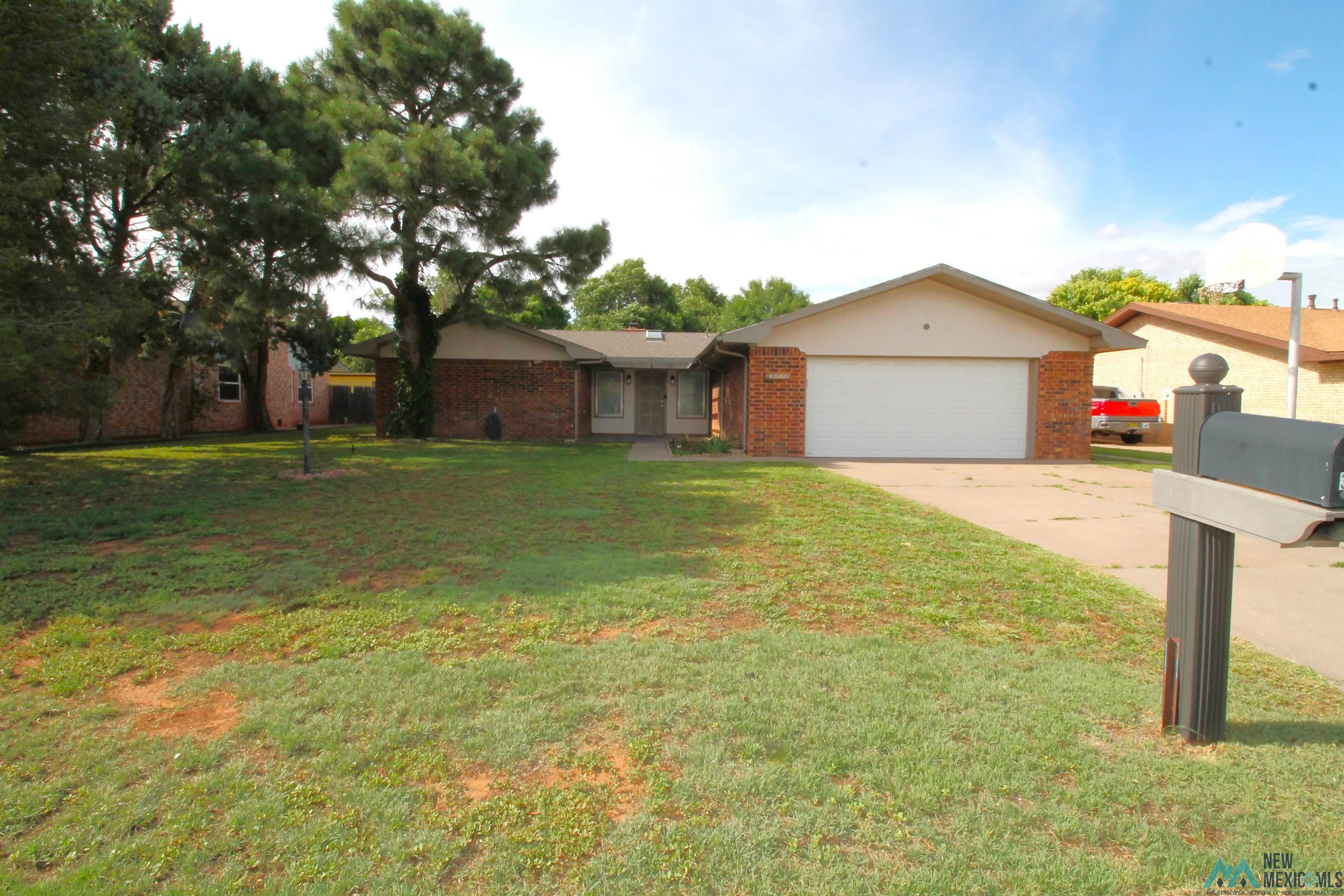 Property Photo: 3712 Player Place NM 88101