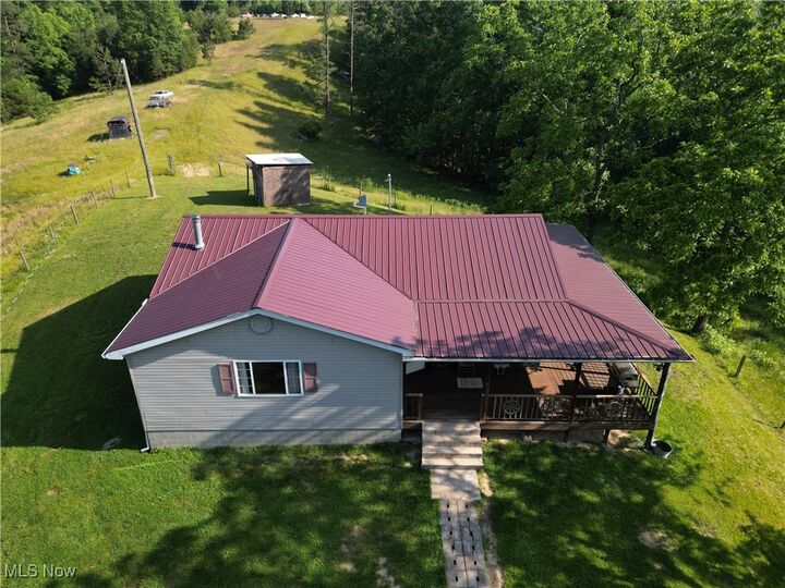 Property Photo:  498 Little Queen Road  WV 25045 