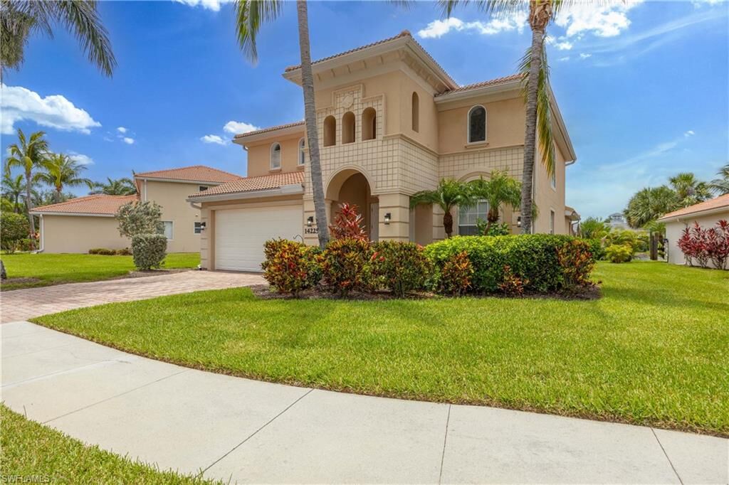 Property Photo:  14225 Manchester Dr  FL 34114 