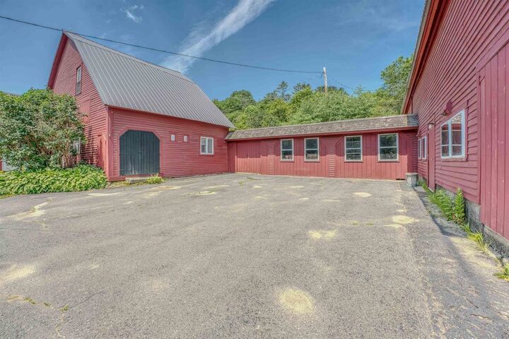 Property Photo: 3247 Route 302 NH 03585