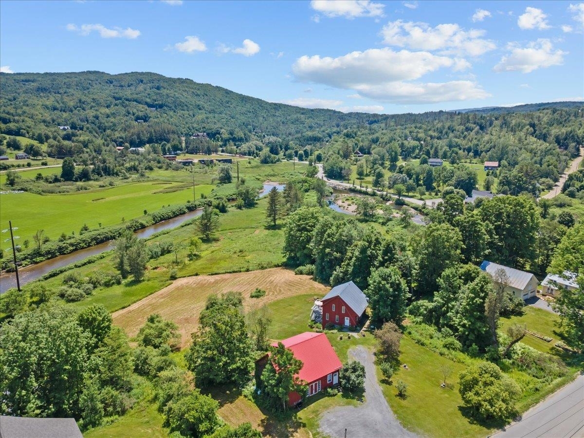 Property Photo: 1487 River Road VT 05672