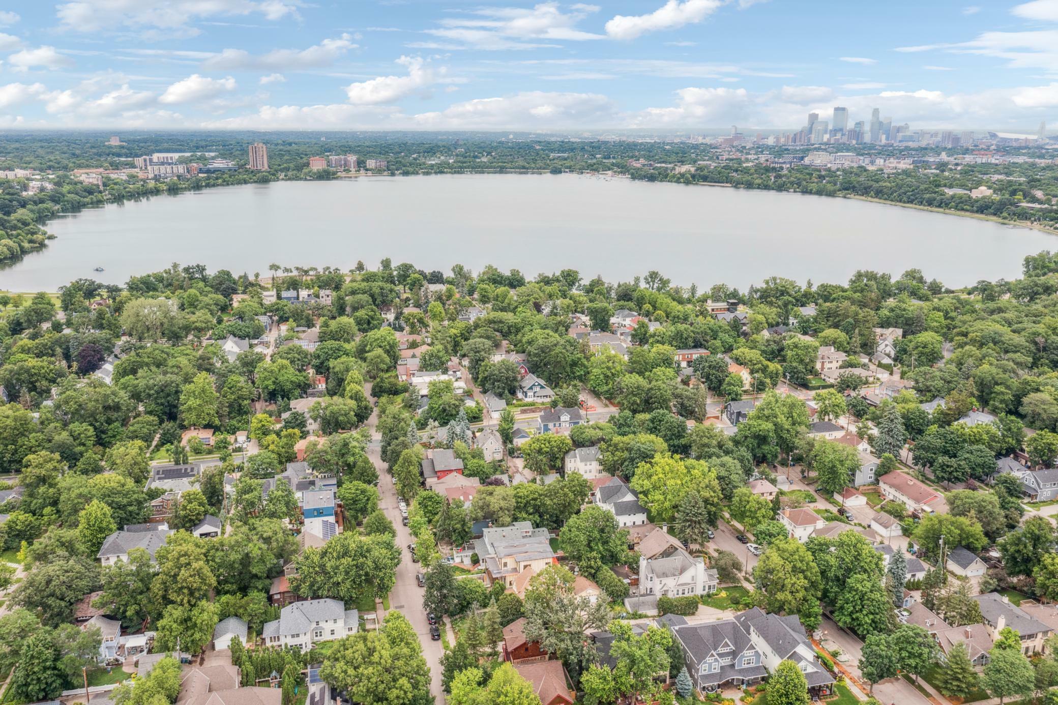 Property Photo: 3916 Thomas Avenue S MN 55410