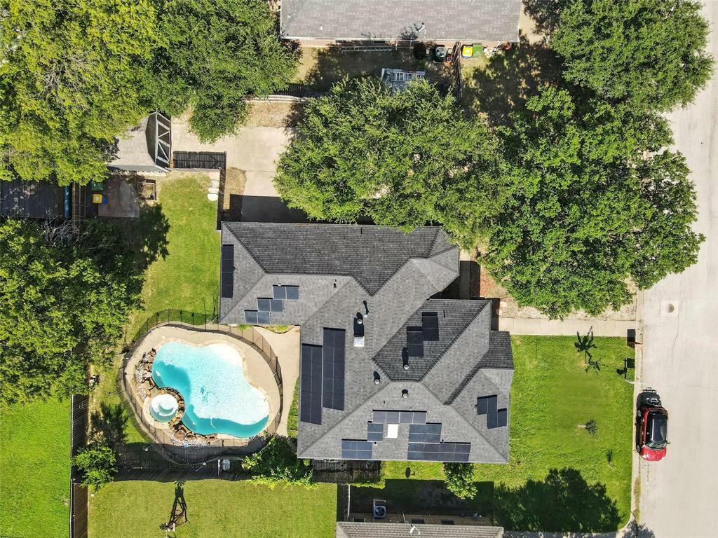 Property Photo:  315 Woodlawn St.  TX 76249 