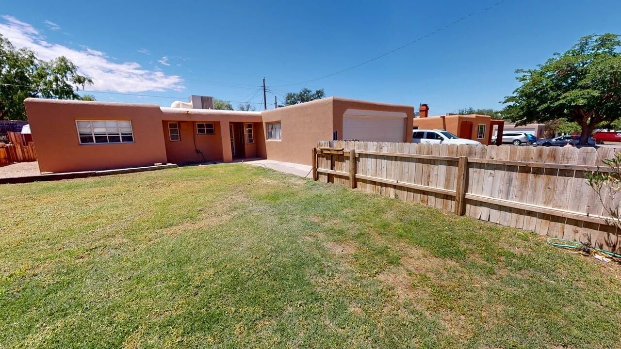 Property Photo:  1900 Dewey Ln  NM 88310 