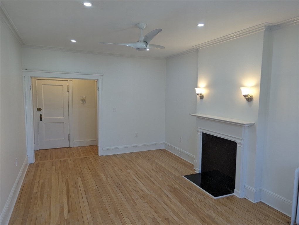 Property Photo:  108 Washington St 9  MA 02135 