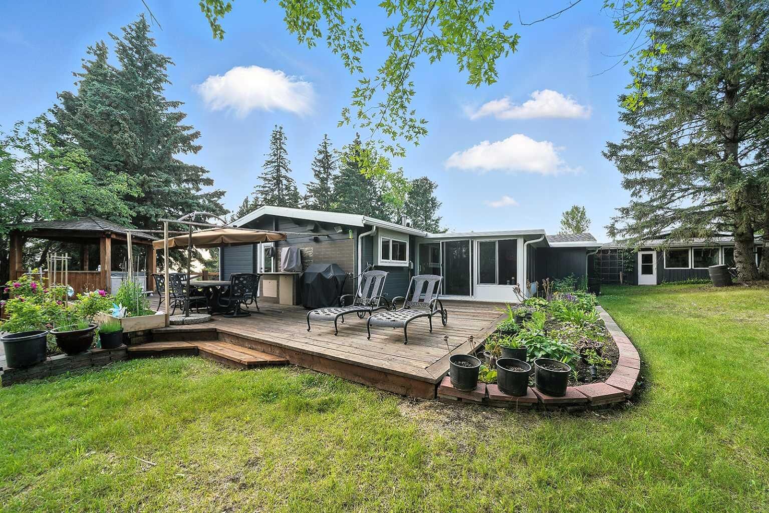 Property Photo: 26439 Township Road 382 AB T4E 1G7