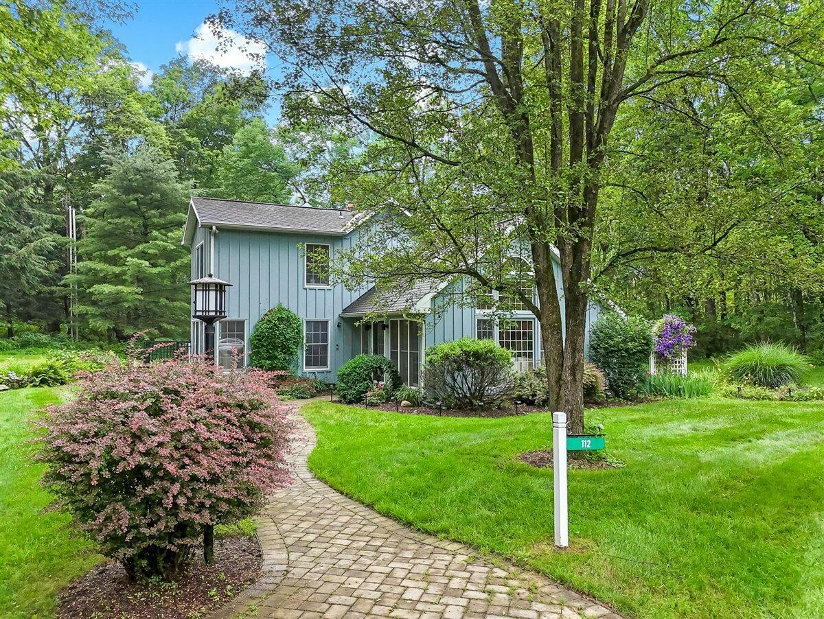 Property Photo: 112 Shire Lane PA 18301