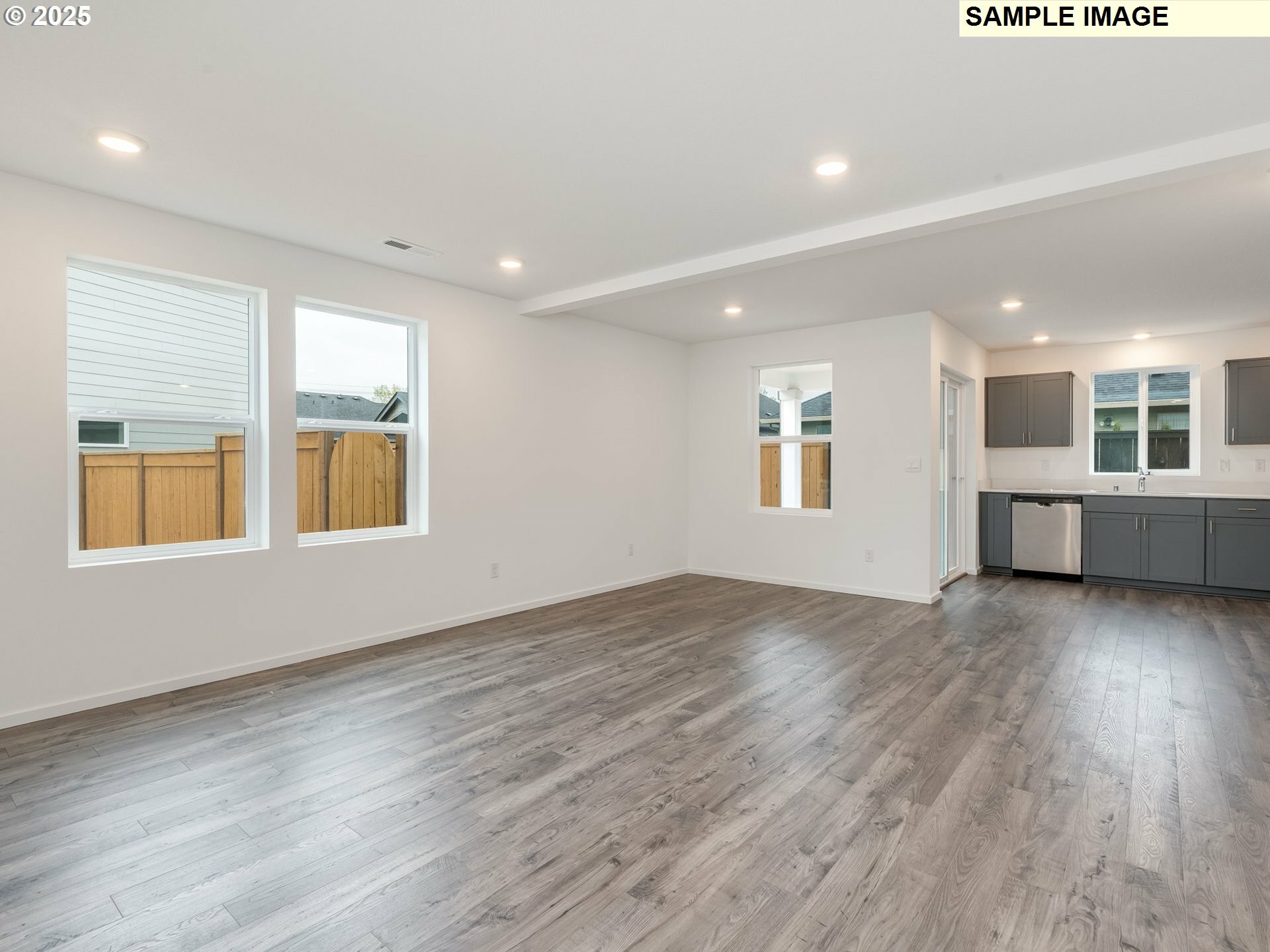 Property Photo: 5400 NE 66th Pl WA 98661