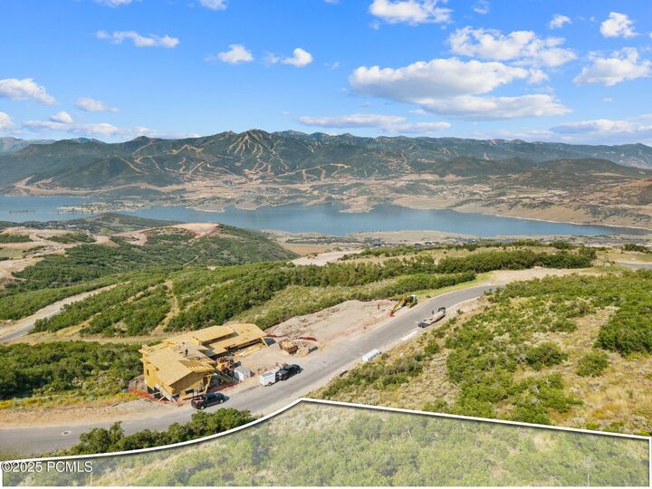 Property Photo: 1889 E Peak View Drive UT 84036