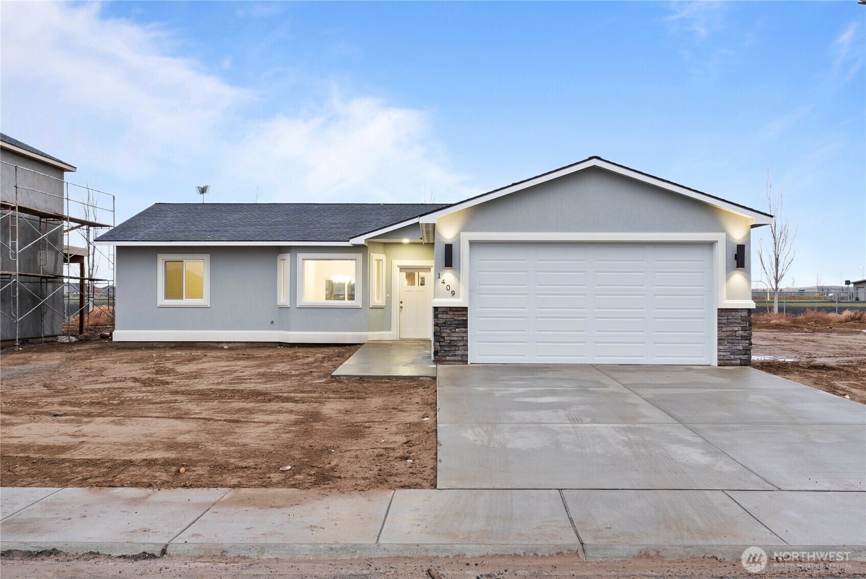 Property Photo: 718 O Street NE WA 98848