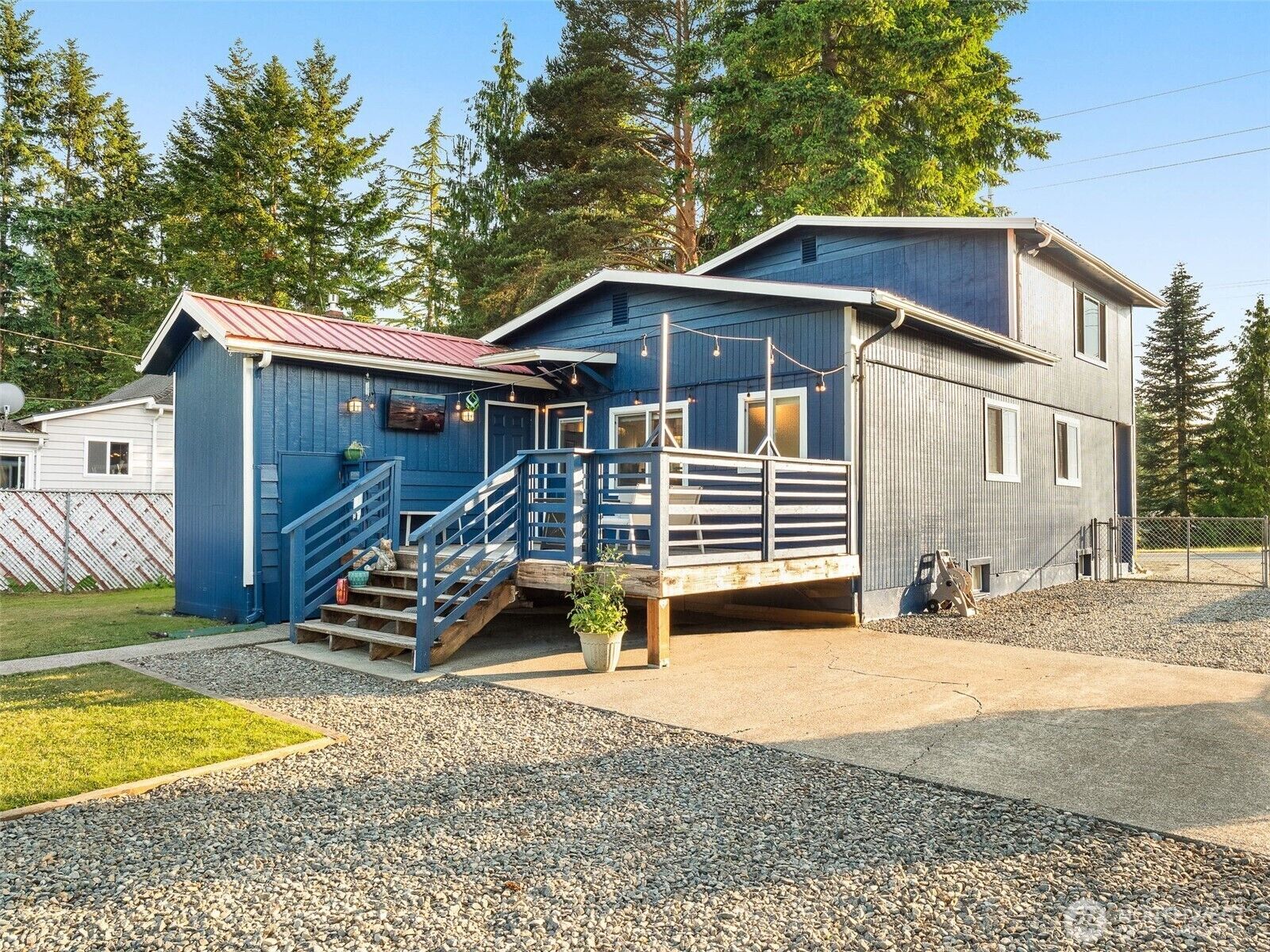 Property Photo:  32808  3rd Avenue  WA 98010 