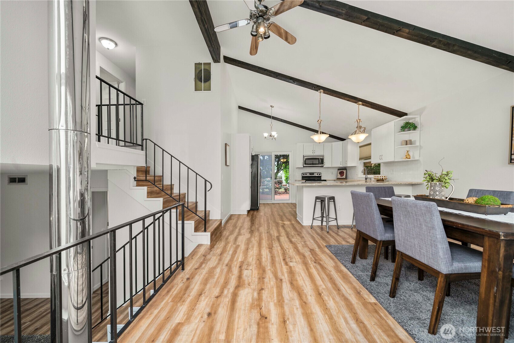 Property Photo: 4209 S 297th Place WA 98001