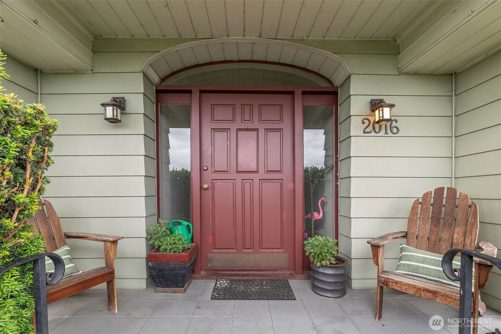 Property Photo: 2016 Broadway E B WA 98102