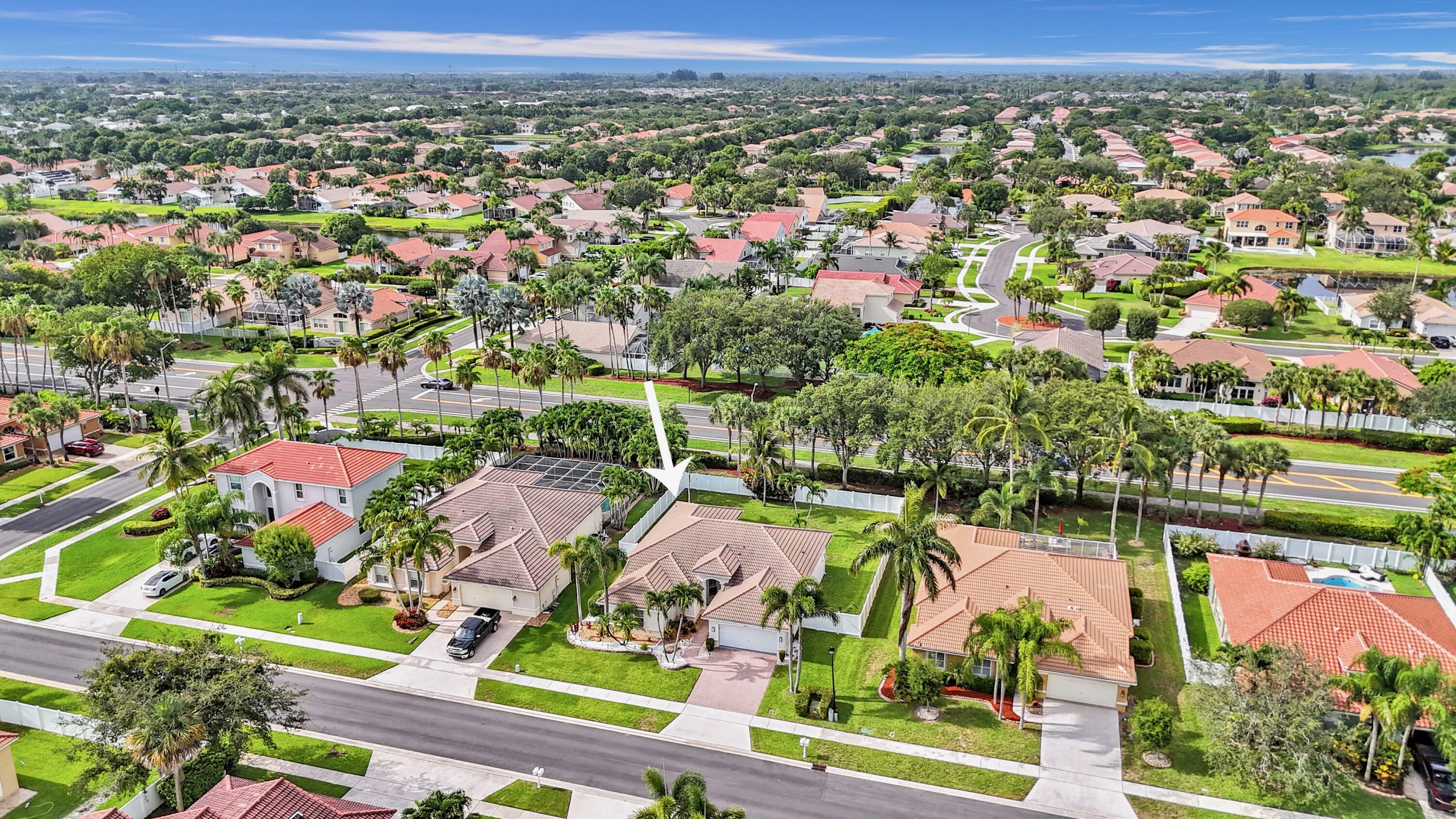 Property Photo:  5242 Indianwood Village Lane  FL 33463 