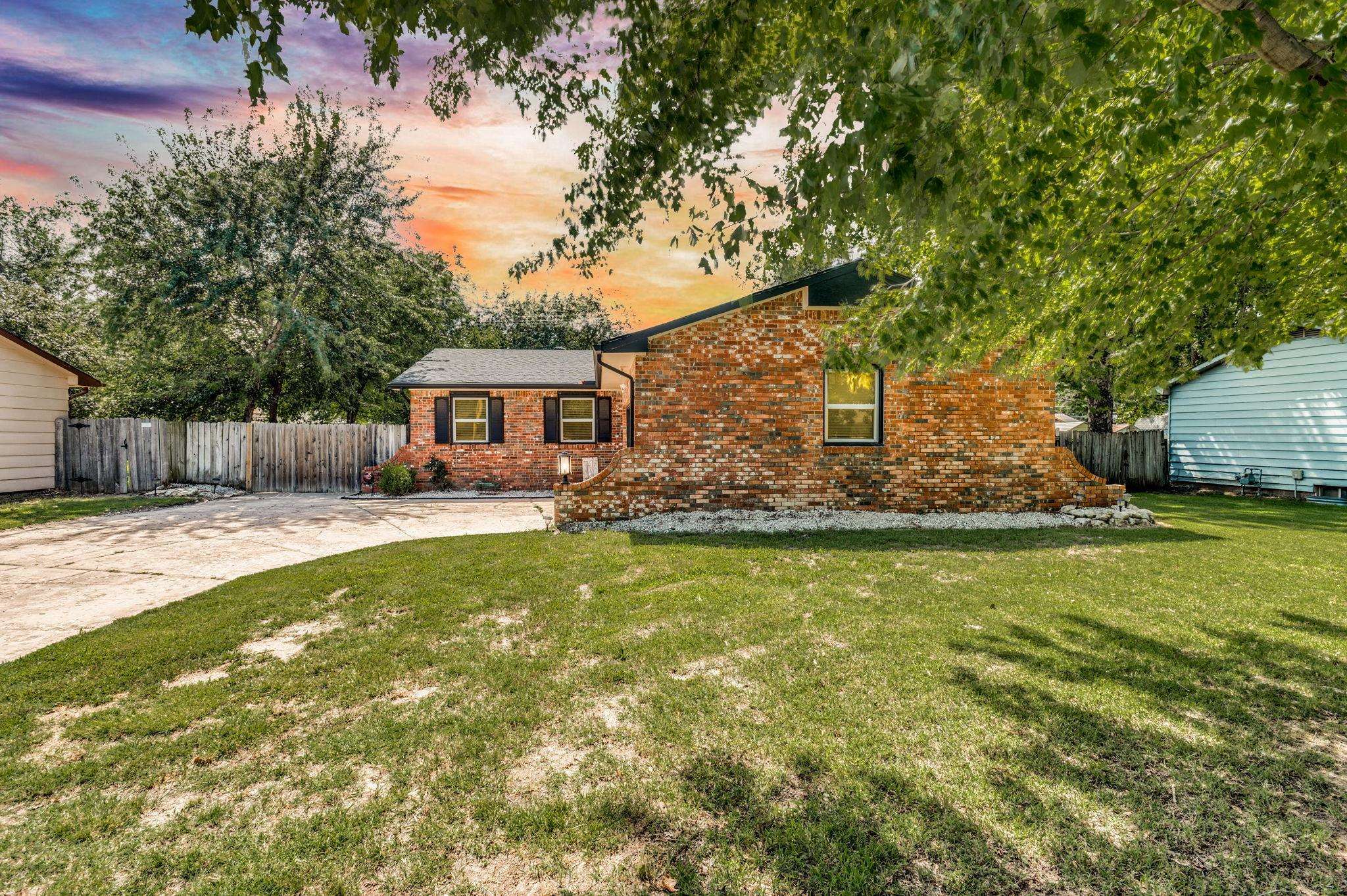 Property Photo: 327 N James Ave KS 67060