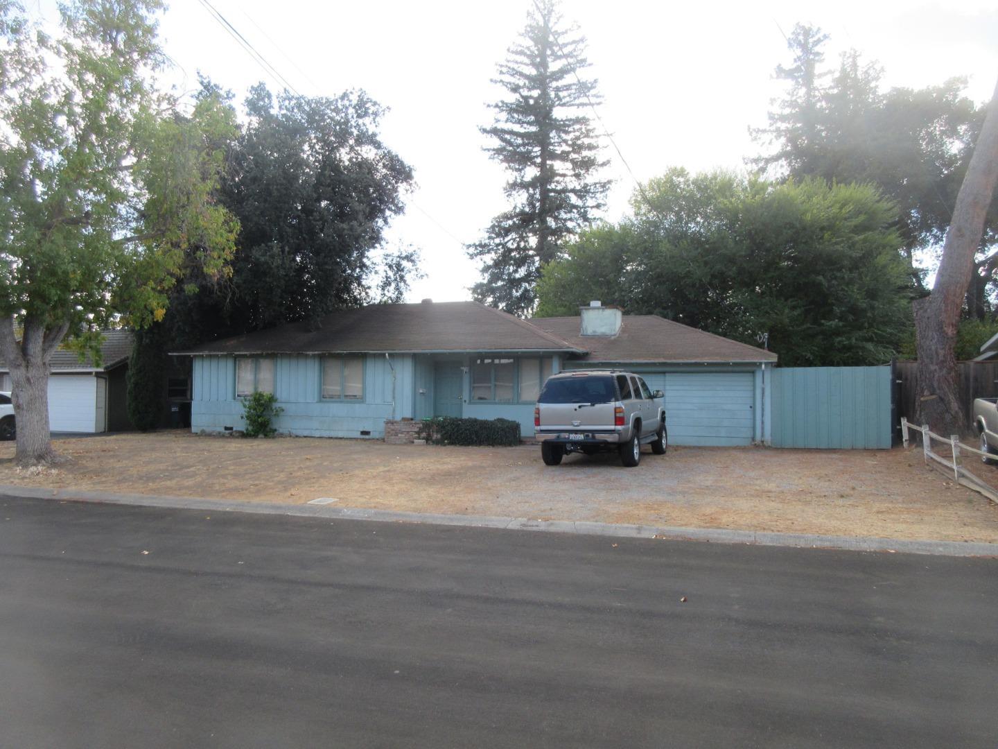 Property Photo: 14872 Bronson Avenue CA 95124