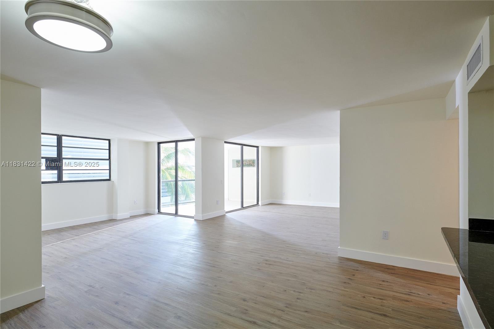 Property Photo: