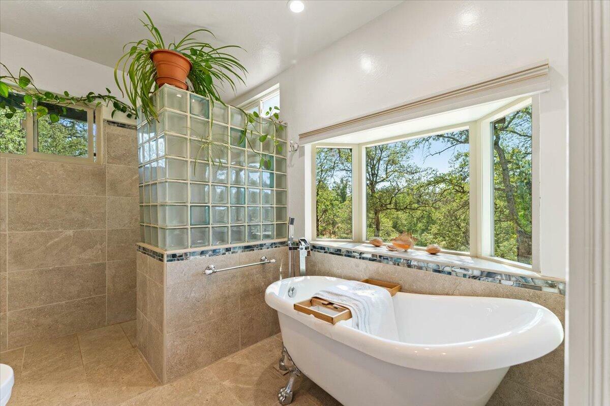 Property Photo:  8828 Sun Valley Drive  CA 96073 