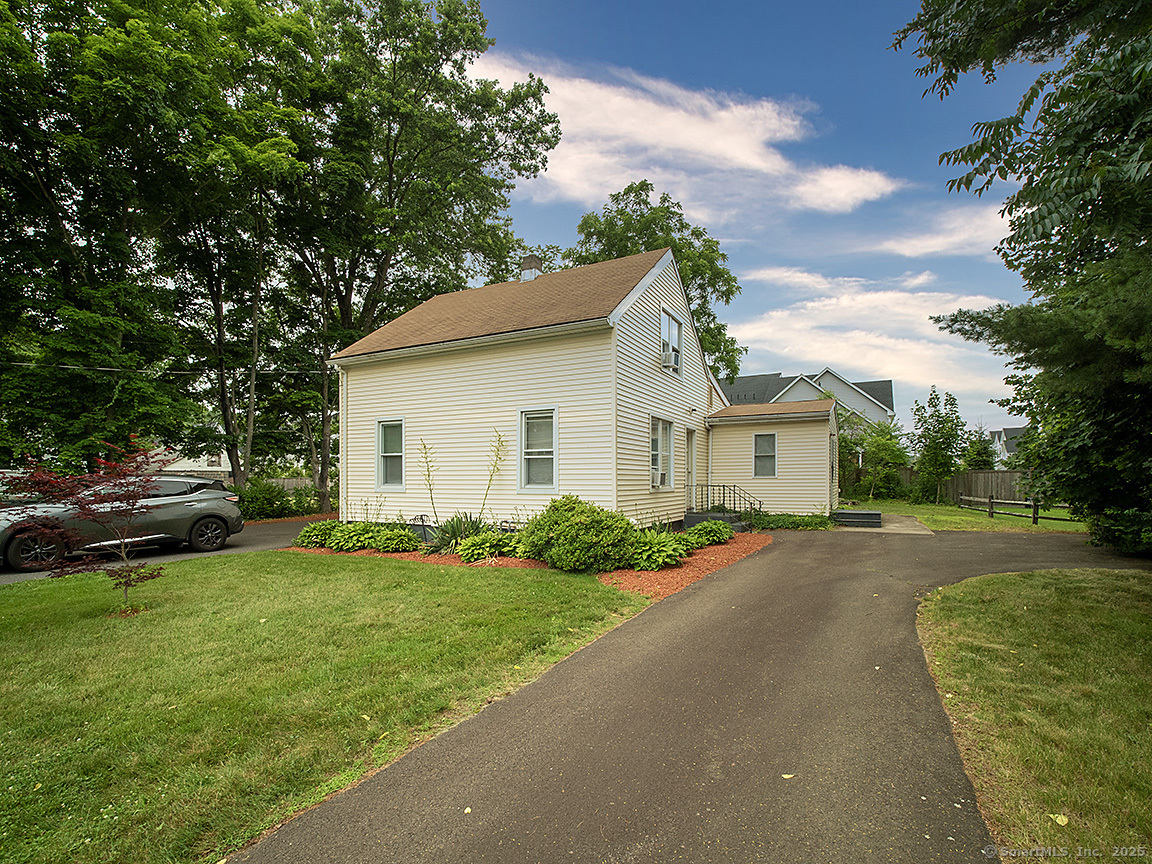 Property Photo: 37 Landin Street CT 06525