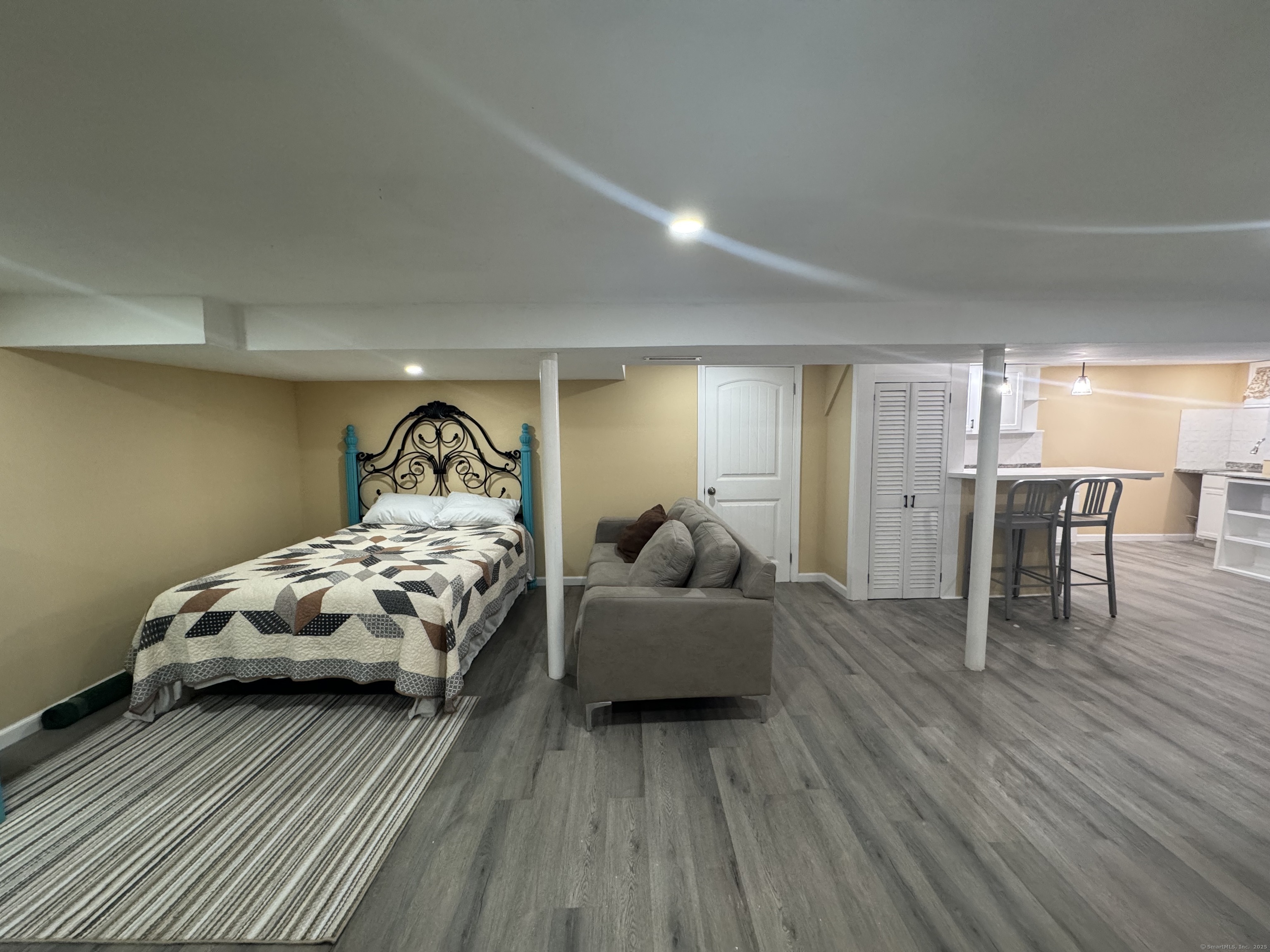 Property Photo: 18 Marchant Drive CT 06614