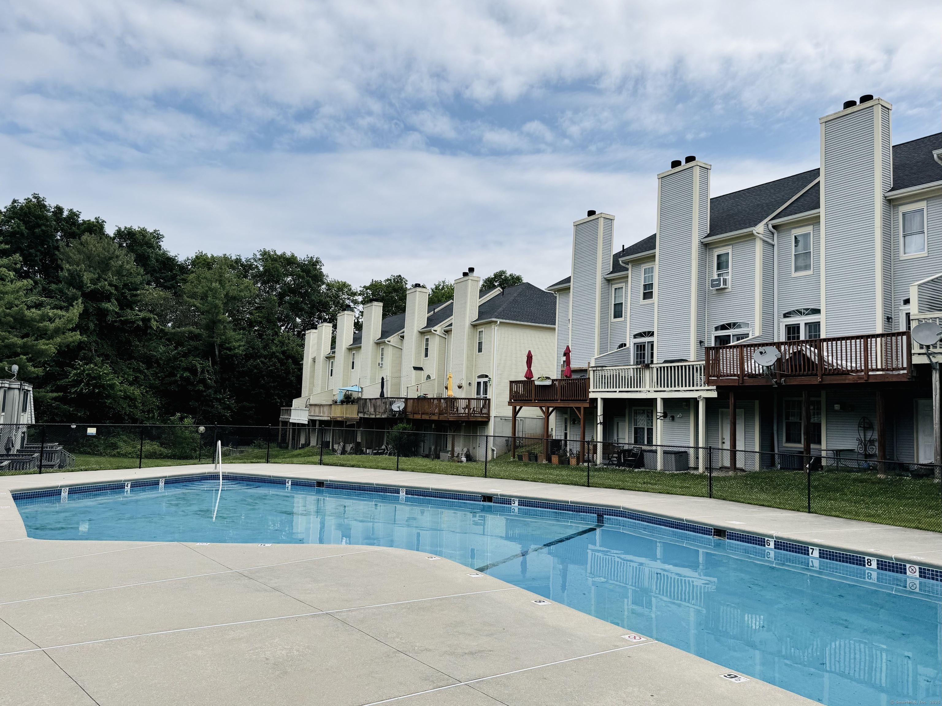 Property Photo:  93 Trolley Crossing Lane 93  CT 06457 