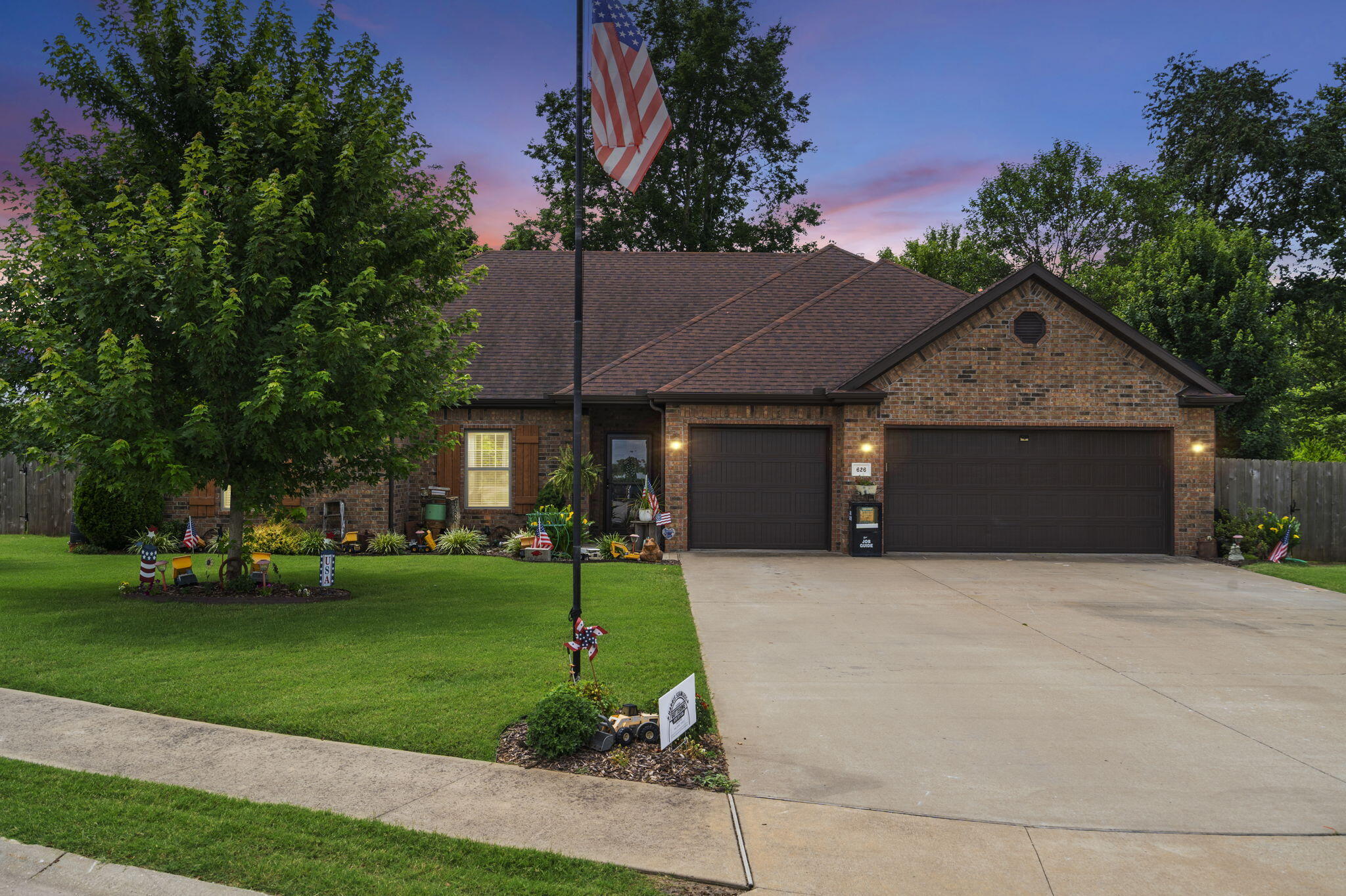Property Photo: 626 Choate Place Circle AR 72751