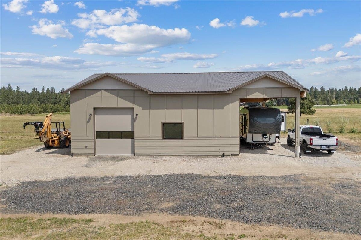 Property Photo: 1145 E Saltz Ln Ln WA 99006