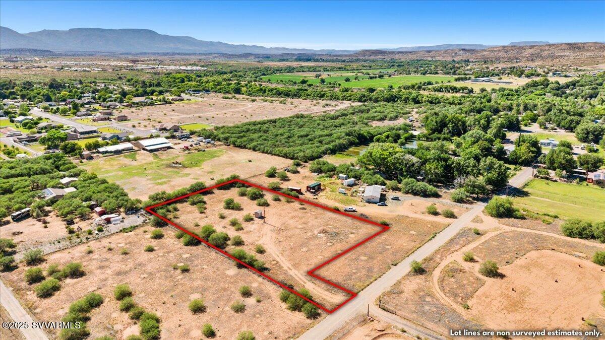 Property Photo: 2430 N Mustang Lane AZ 86322