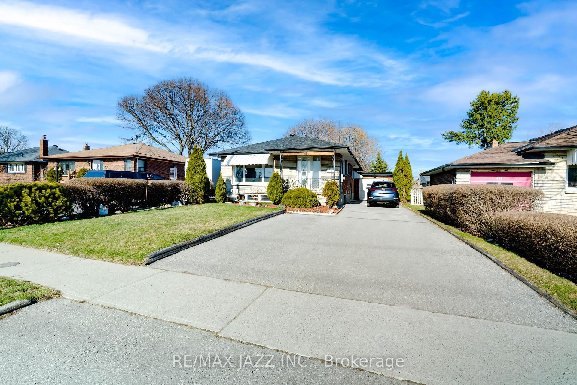 Property Photo: 415 Stevenson Road N ON L1J 5N7