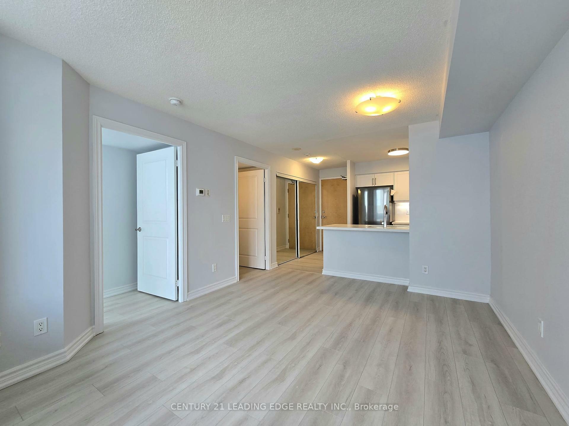 Photo de la propriété:  4968 Yonge Street 3612  ON M2N 5N7 