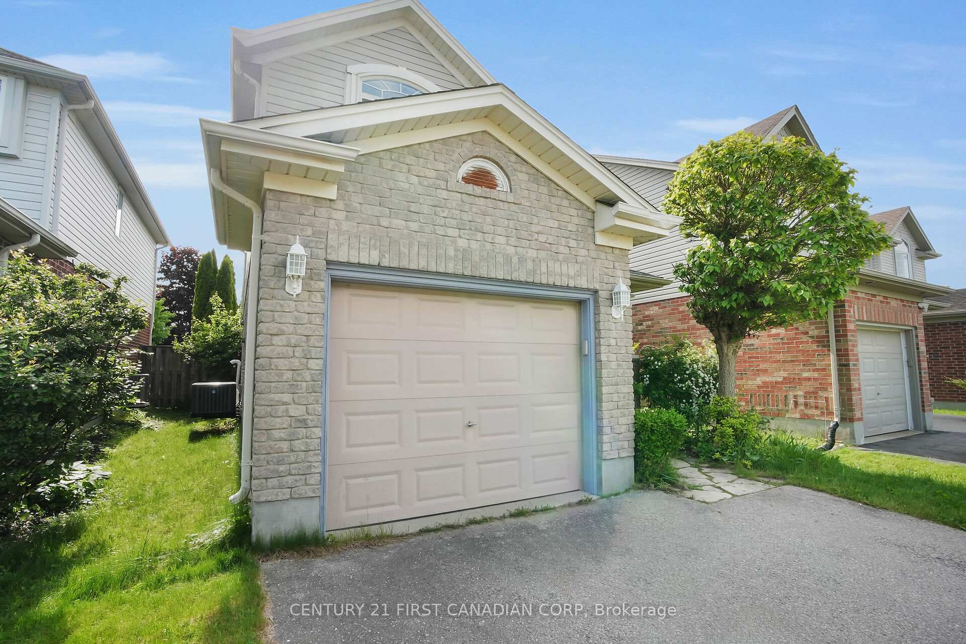 Photo de la propriété:  857 Whetherfield Street  ON N6H 5T7 