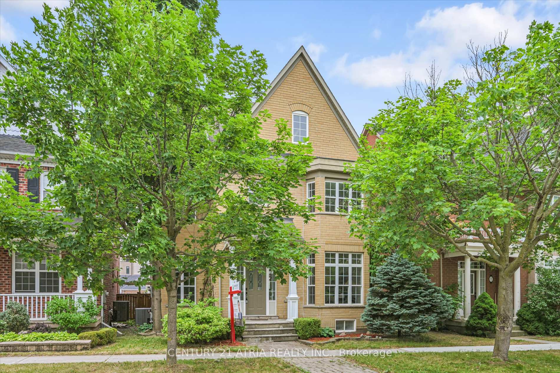 Photo de la propriété:  5 Angus Glen Boulevard  ON L6C 1Z1 