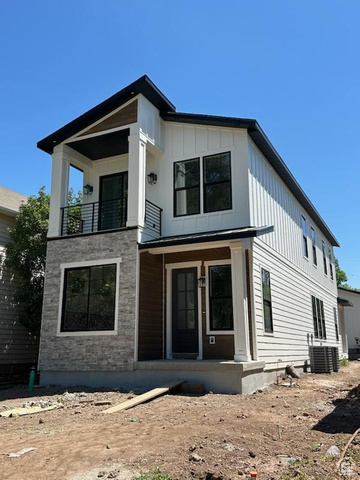 1361 S Lincoln St  Salt Lake City UT 84105 photo