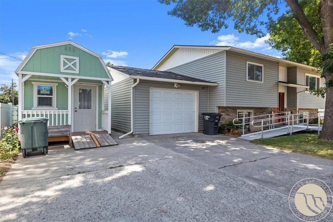 Property Photo:  4149 King Avenue E  MT 59101 