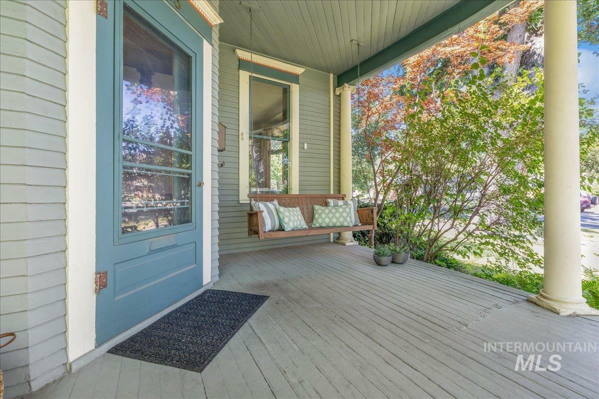 Property Photo: 1403 N 15th St. ID 83702