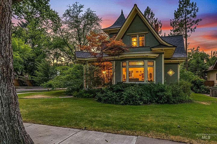 Property Photo: 1403 N 15th St. ID 83702