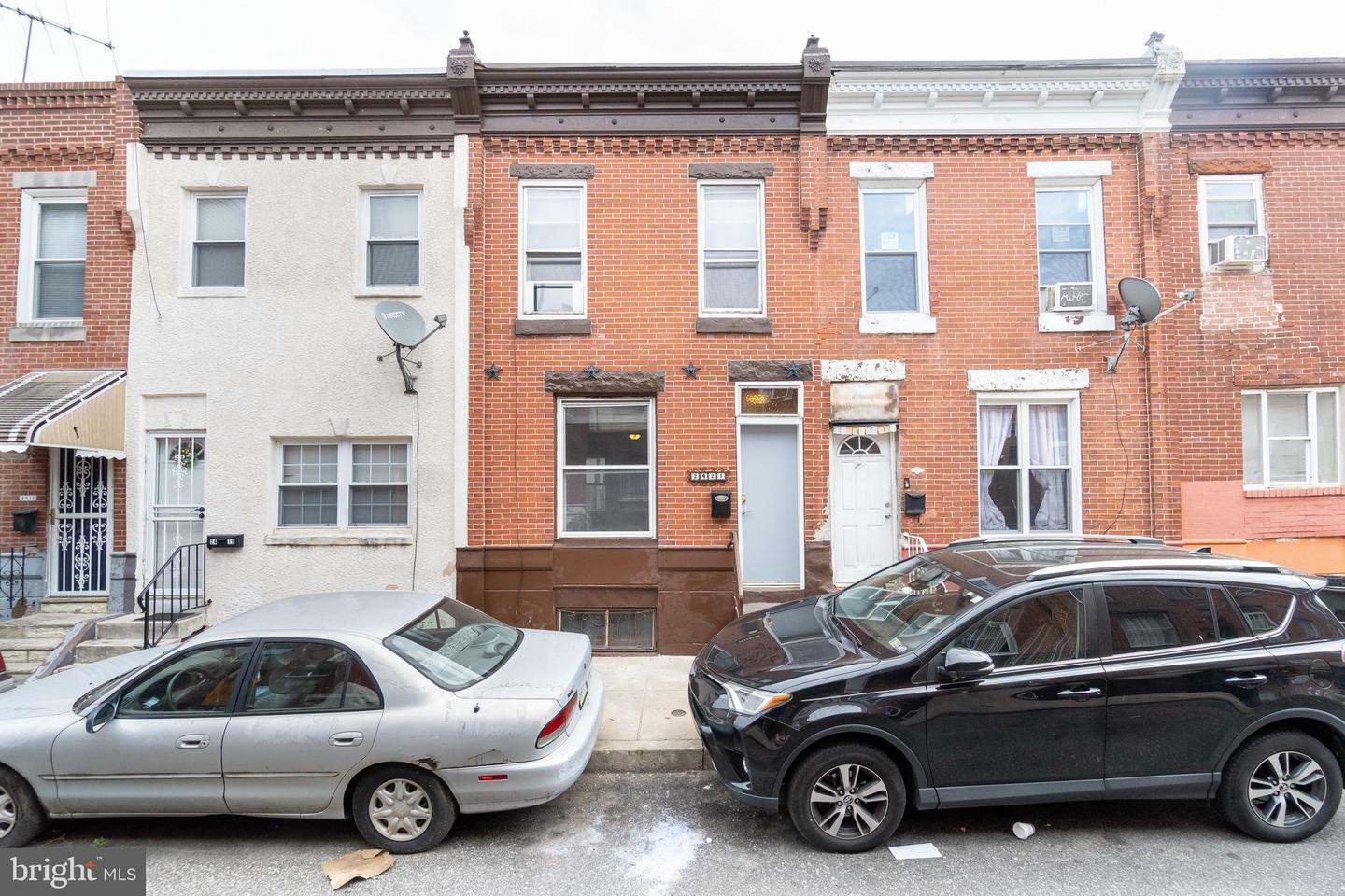 2421 S Marshall Street  Philadelphia PA 19148 photo