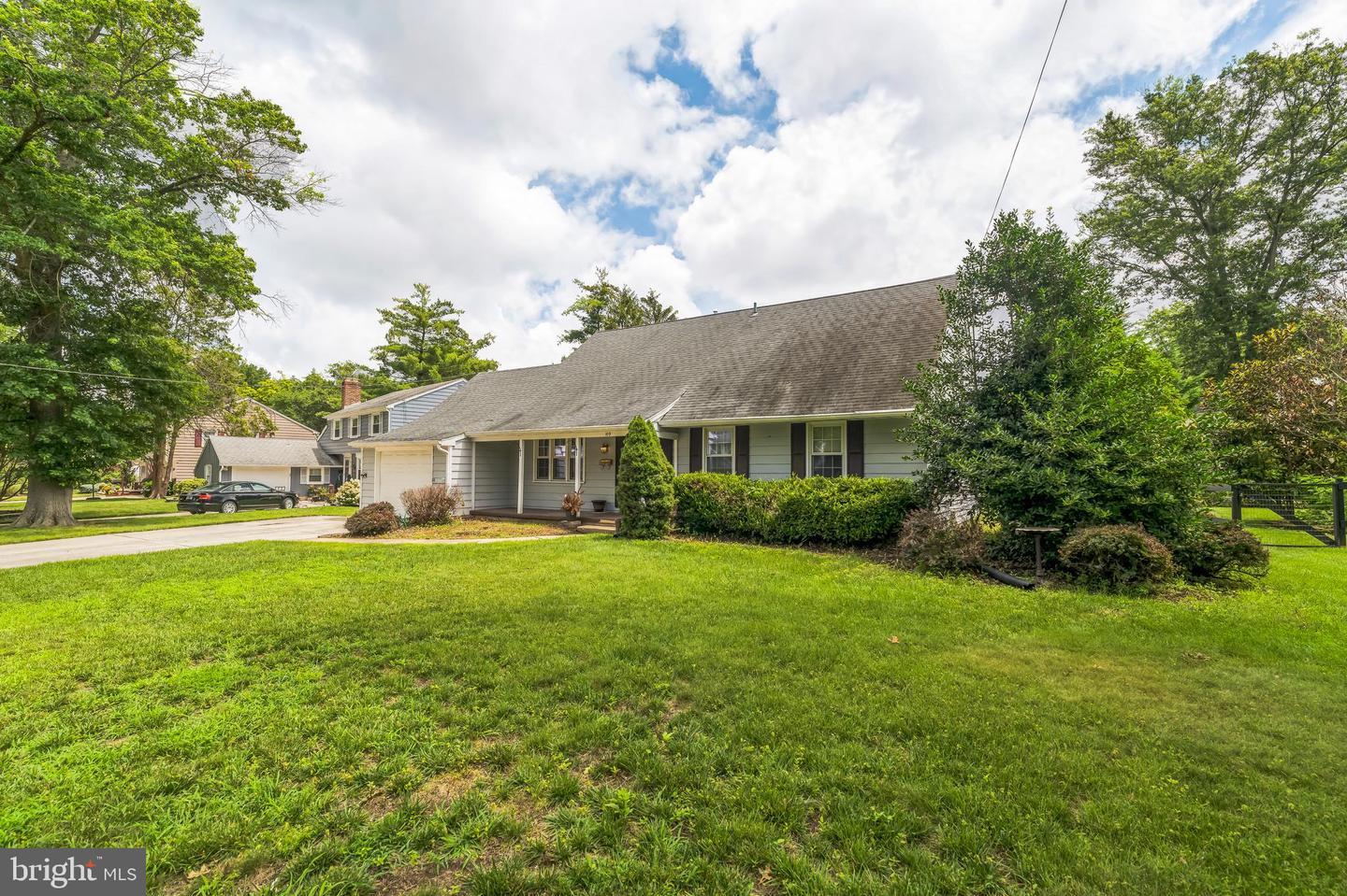 Property Photo:  109 Old Carriage Road  NJ 08034 
