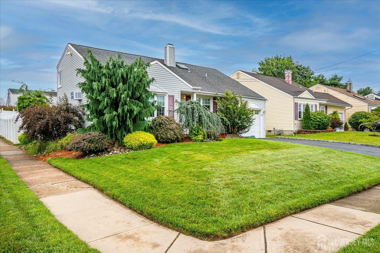 Property Photo:  66 Broadway Avenue  NJ 07067 