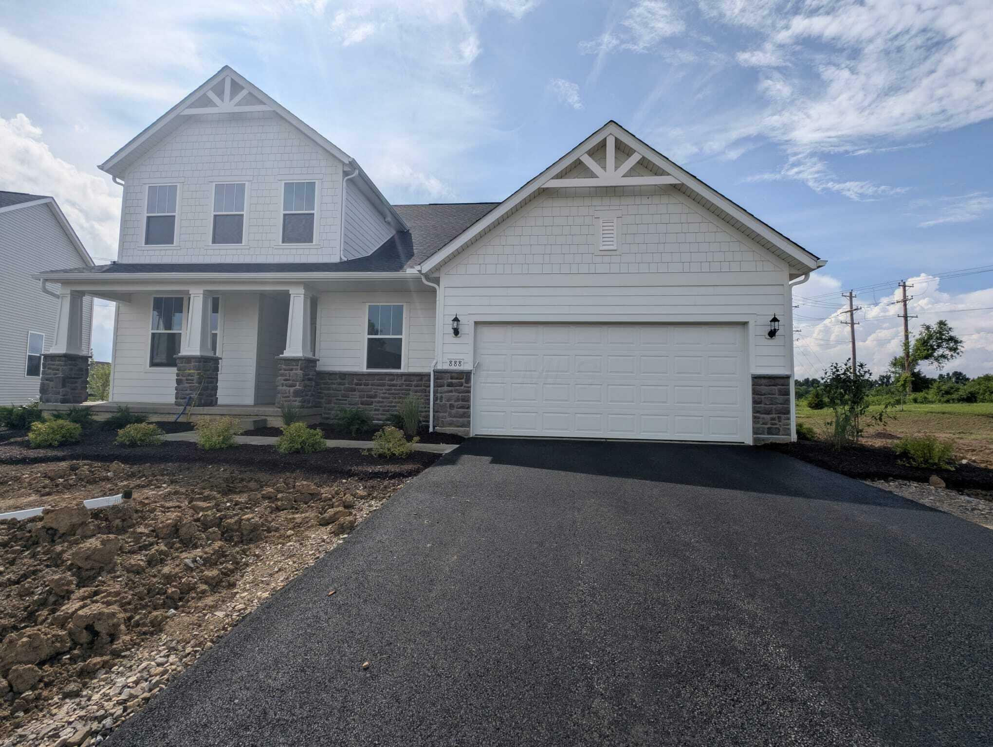 Property Photo: 888 Callaway Lane OH 43074