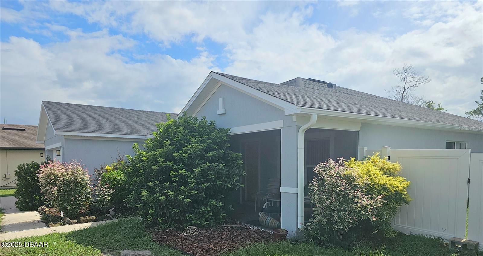 Property Photo: 3339 Croton Avenue FL 32738